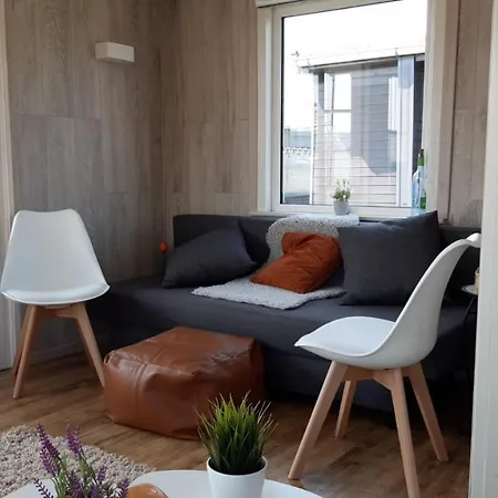 Tatil parkı Betaalbaar Chalet Voor 4 Pers. Op 350 Meter Van Het Strand!